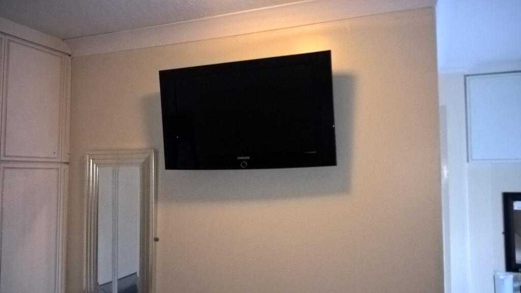 Queen Mary Inn Poole Bagian luar foto